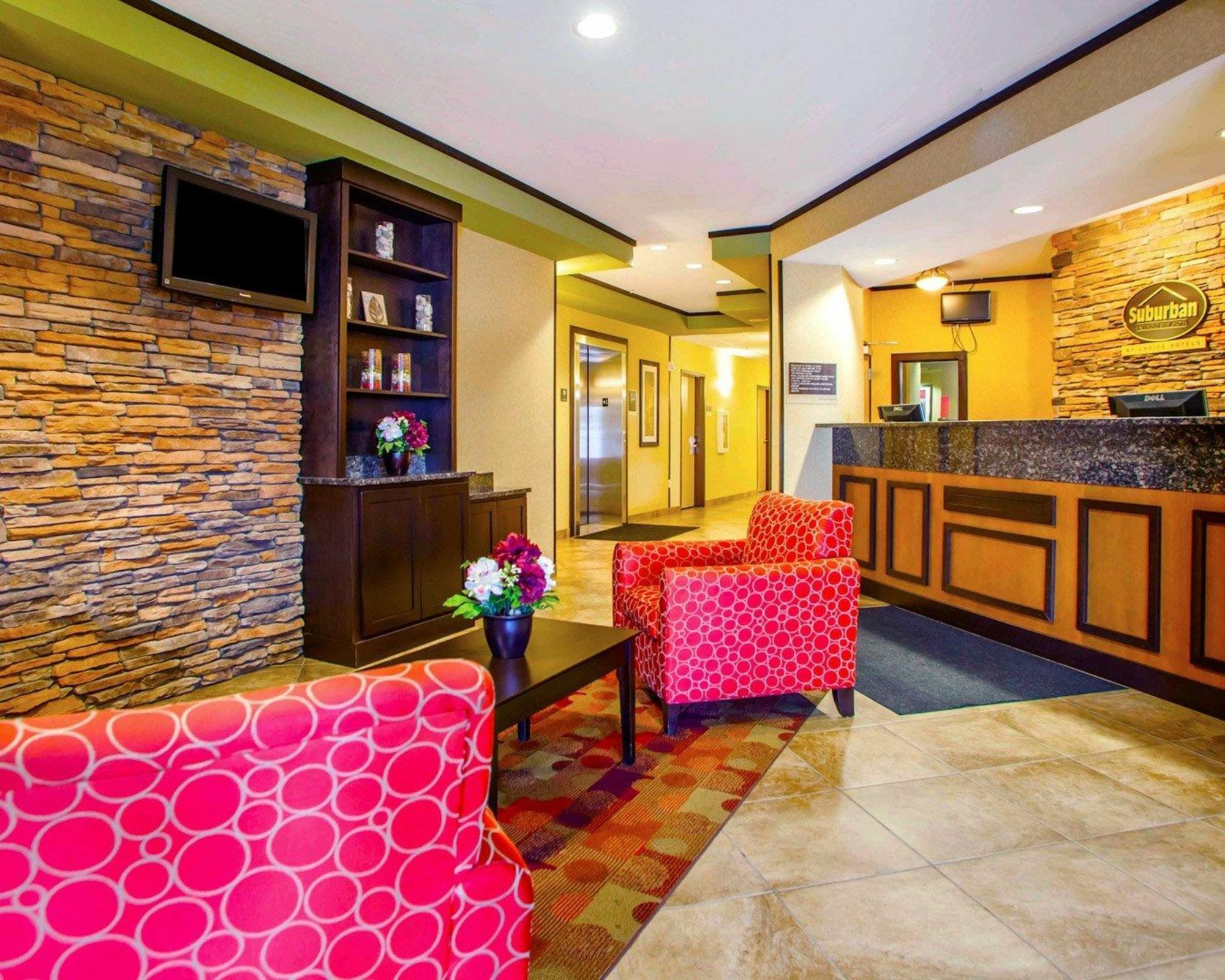 Suburban Studios Cedar Falls Bagian luar foto